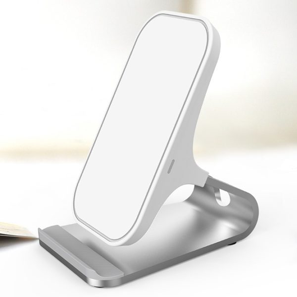 Беспроводное зарядное устройство Qi с технологией Quick Charge 3.0 yrossecca.ru Беспроводное зарядное устройство Qi с технологией Quick Charge 3.0